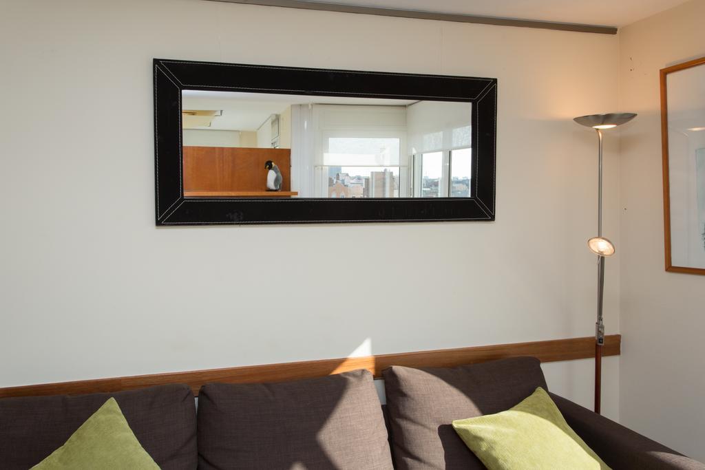 Gaudi Views Apartment Barcelona Ngoại thất bức ảnh