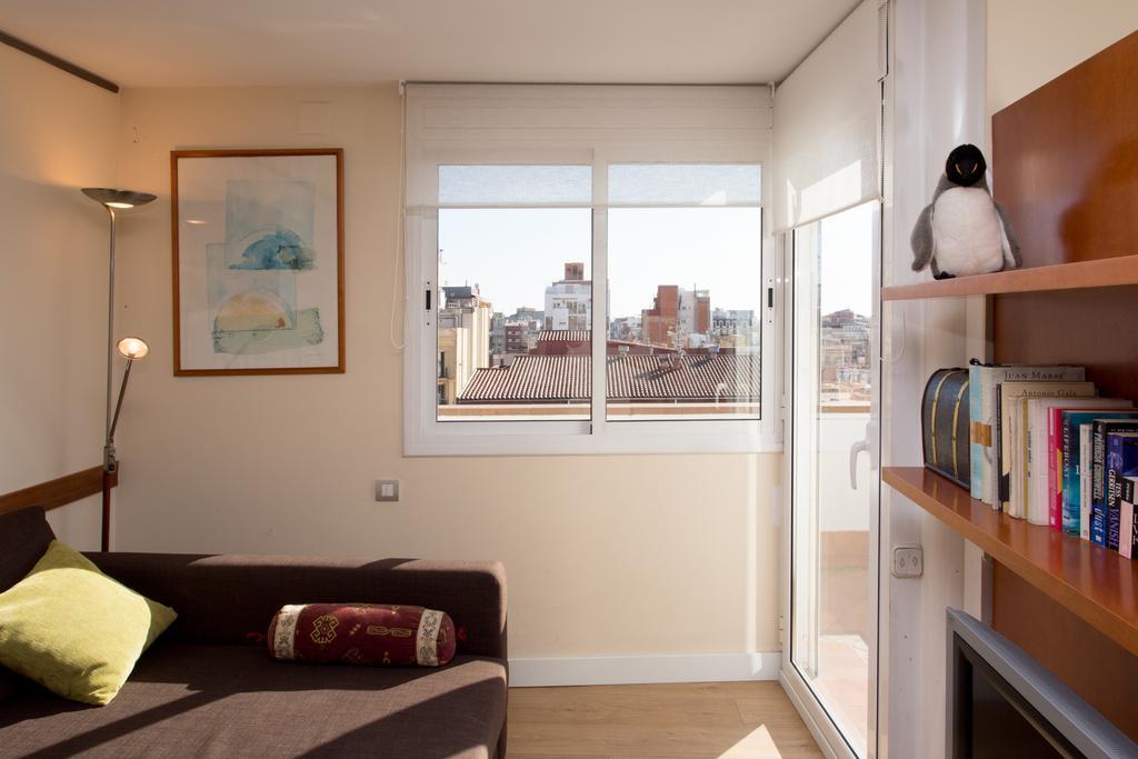 Gaudi Views Apartment Barcelona Ngoại thất bức ảnh