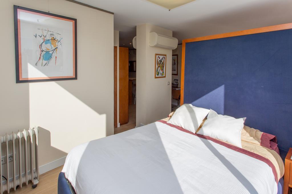 Gaudi Views Apartment Barcelona Ngoại thất bức ảnh